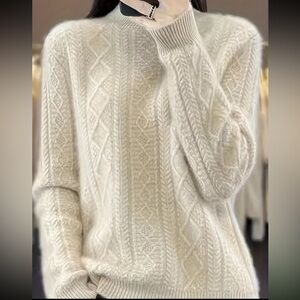 Elegant Cable Knit Wool Sweater